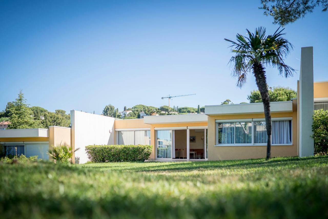 Les Tourelles Aparthotel 3*